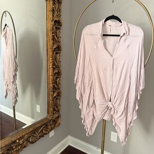 Free People Blush Pink Button-Front Twist-Hem Collared Top